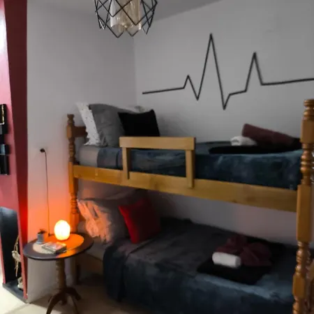 Livora House *